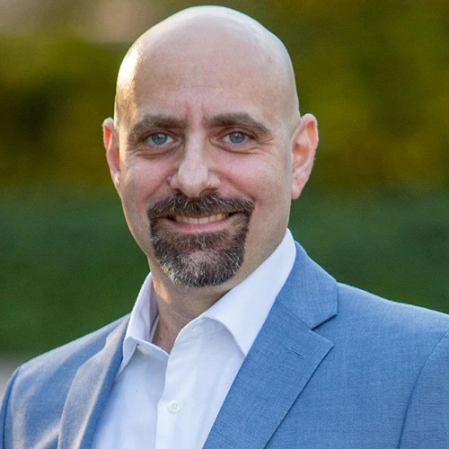 Robert Scavone Jr.